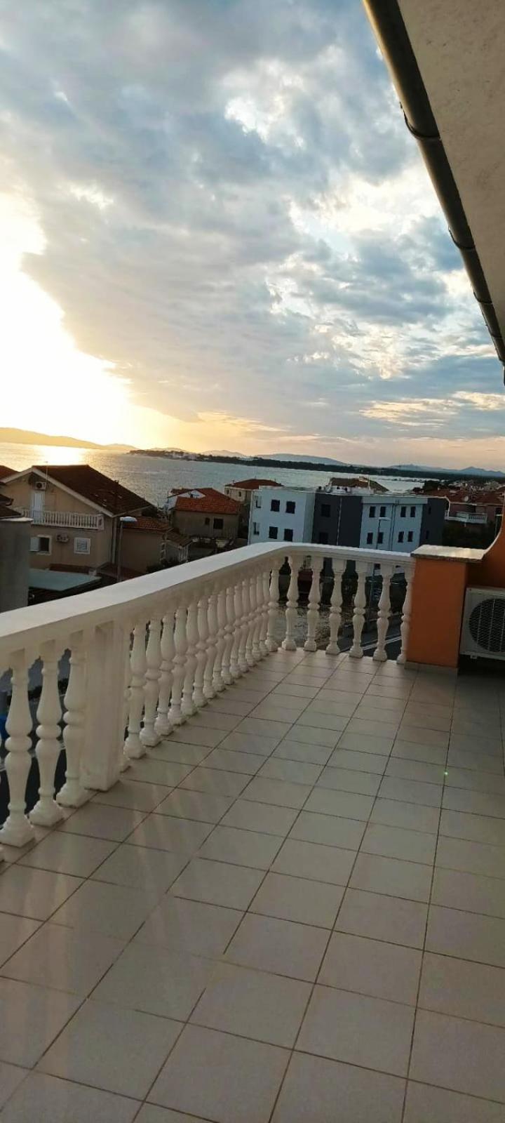 Studio Apartments Marica Brodarica  Ngoại thất bức ảnh